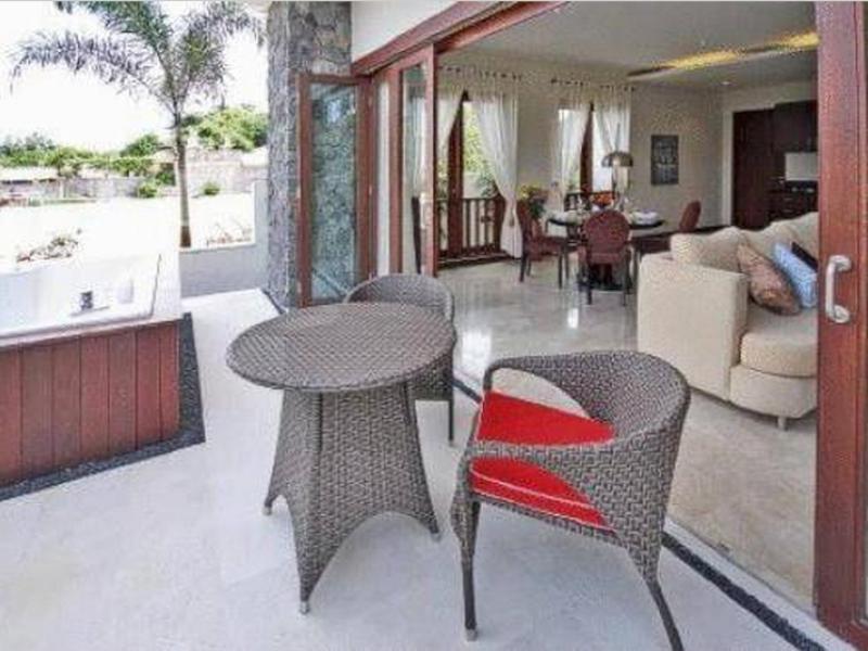 The Segara Suites تانجونغْ بينُوا المظهر الخارجي الصورة