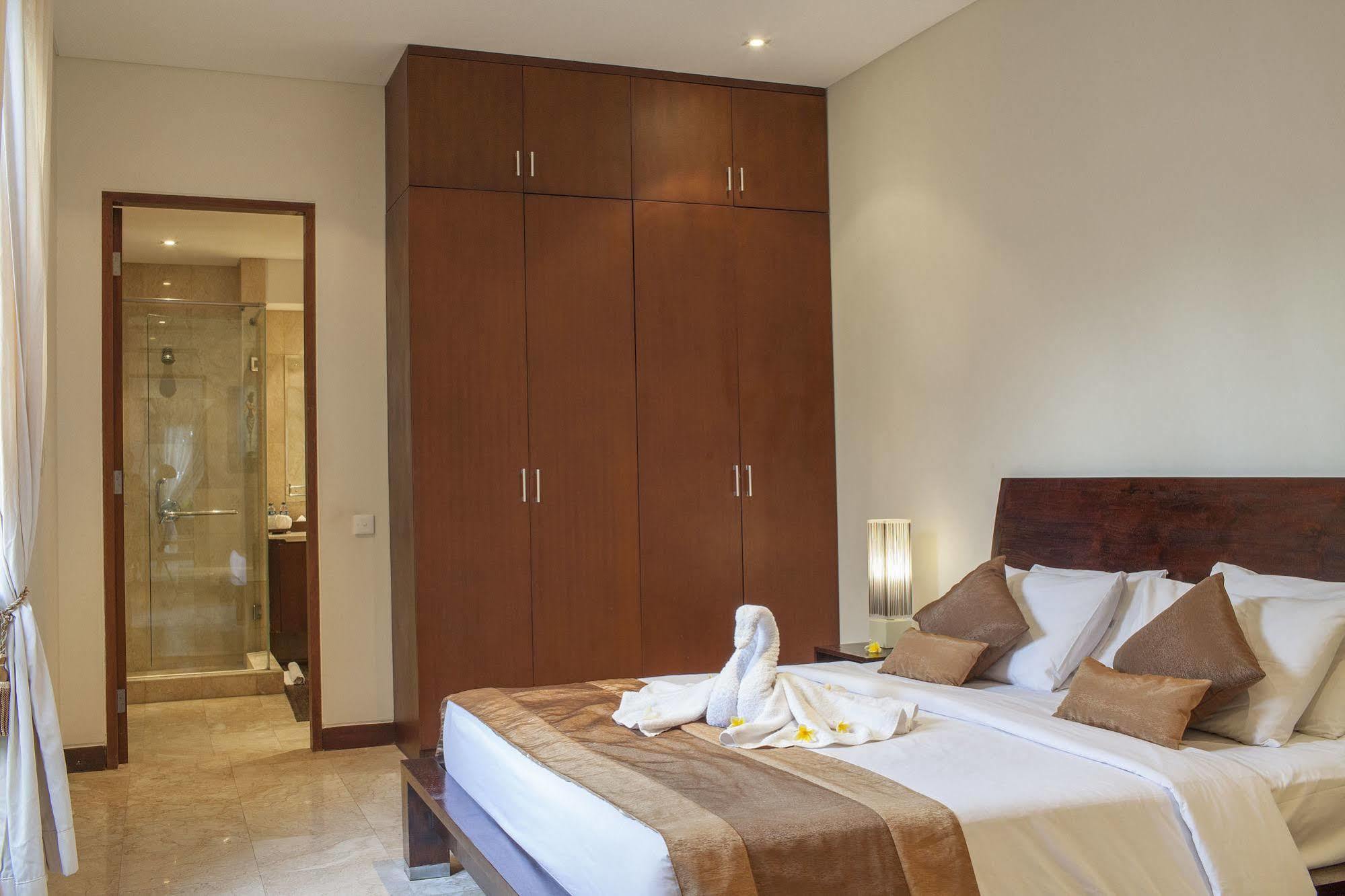 The Segara Suites تانجونغْ بينُوا المظهر الخارجي الصورة